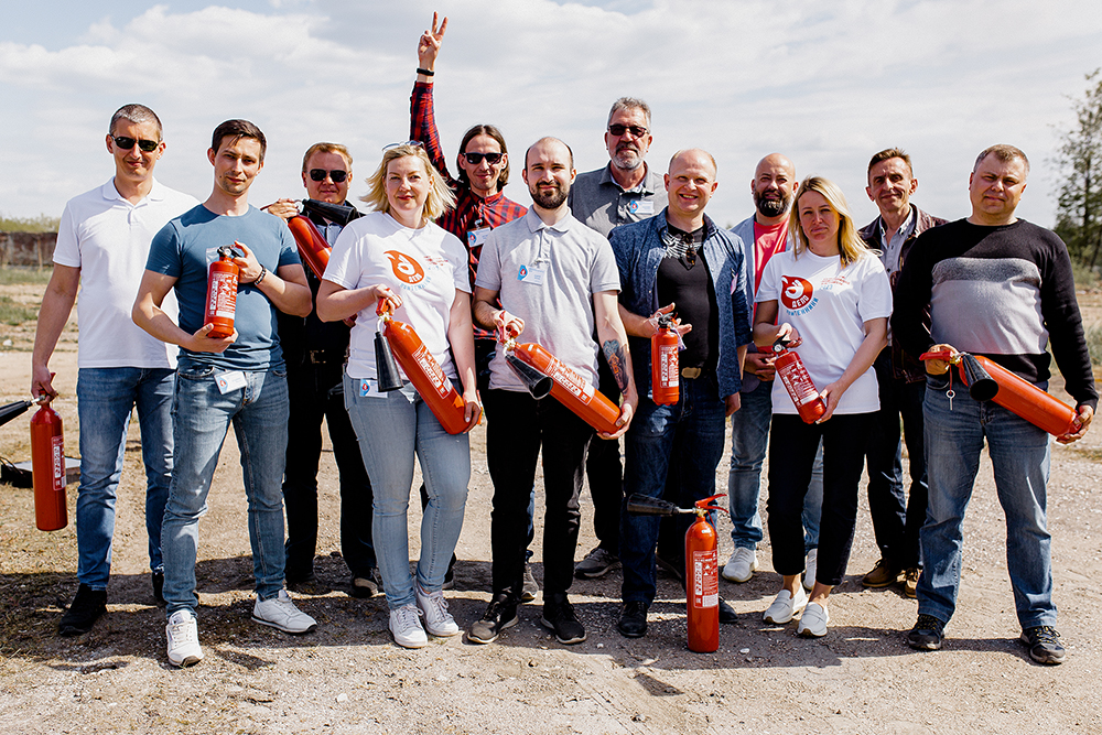 ПОЖТЕХНИКА коллектив.jpg